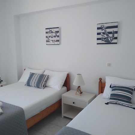 Nadim Rooms Himare Exteriör bild