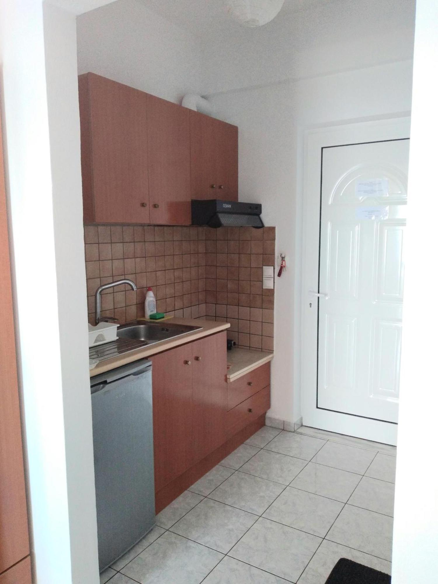 Nadim Rooms Himare Exteriör bild