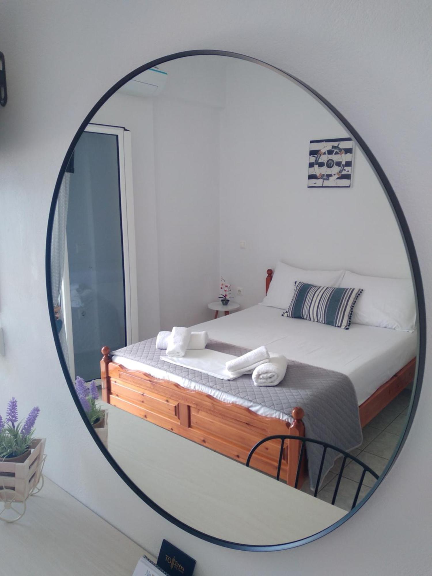 Nadim Rooms Himare Exteriör bild